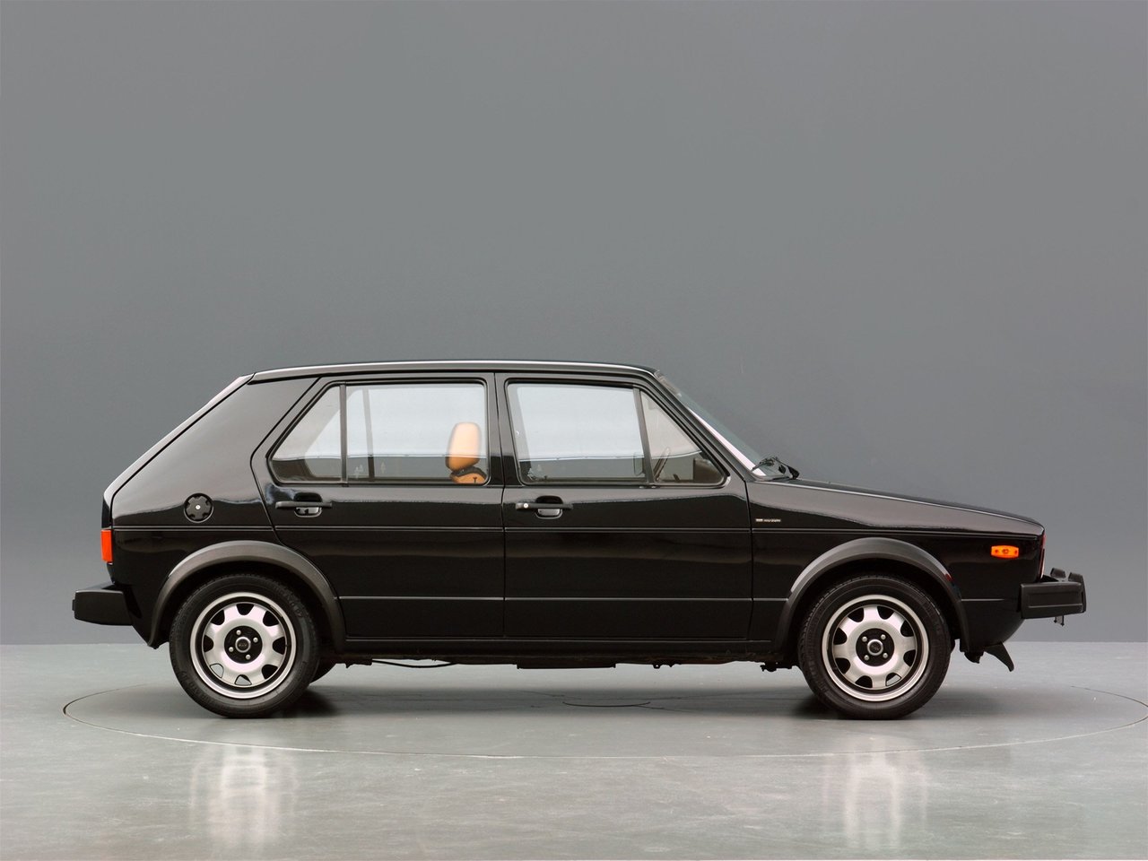 Volkswagen Golf GTI I