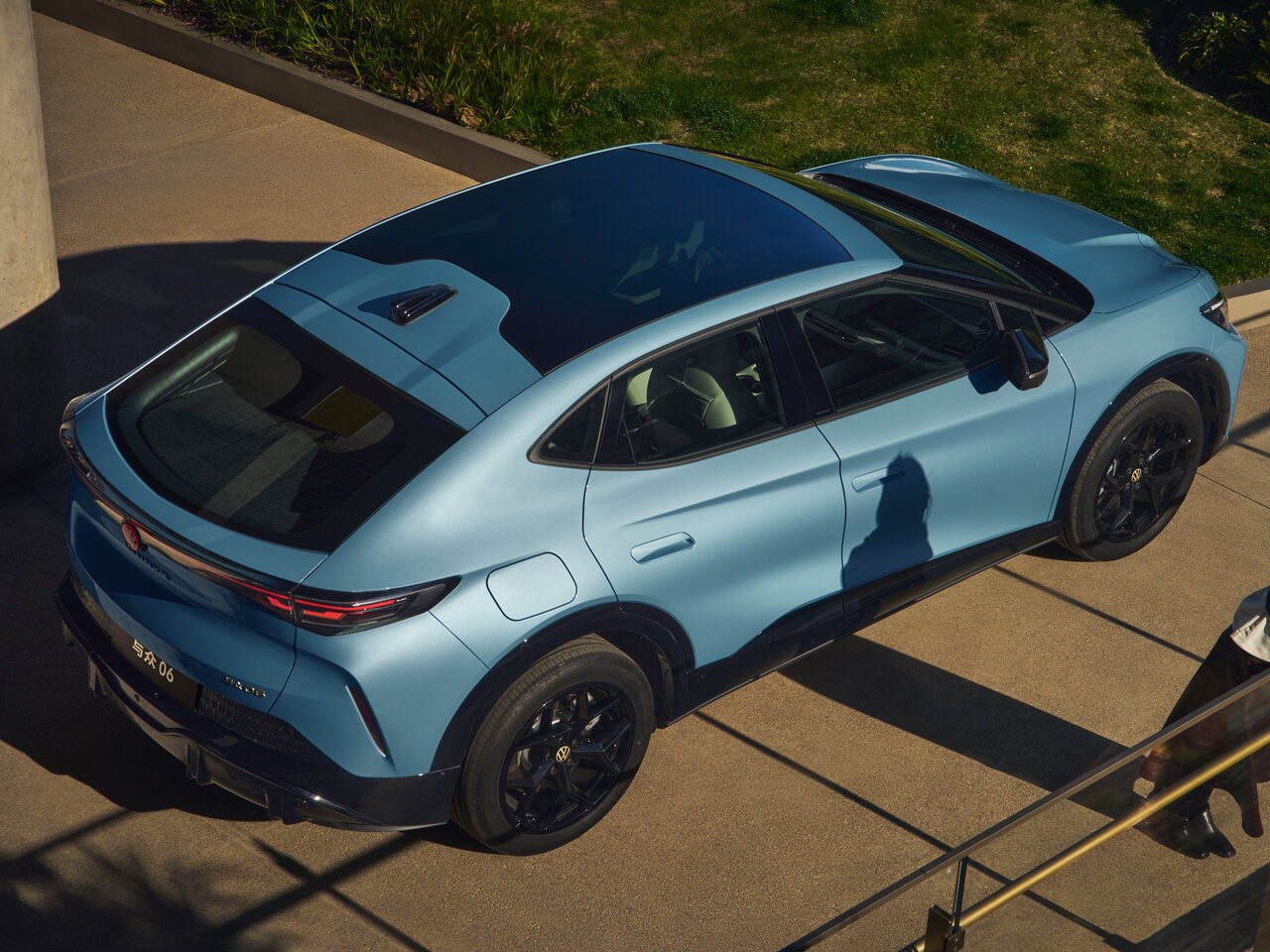 Volkswagen ID.Unyx 06 I Рестайлинг