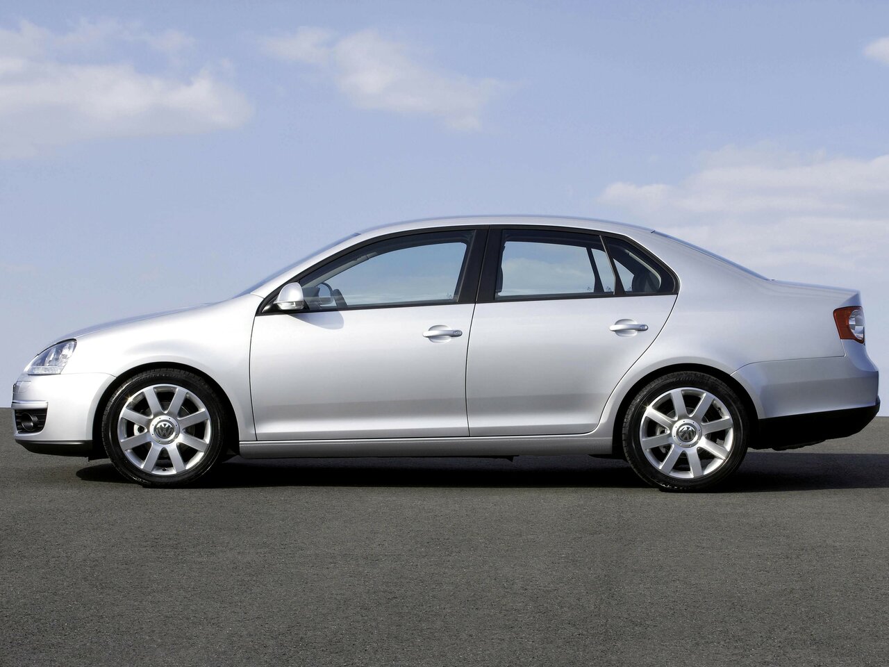 Volkswagen Jetta V