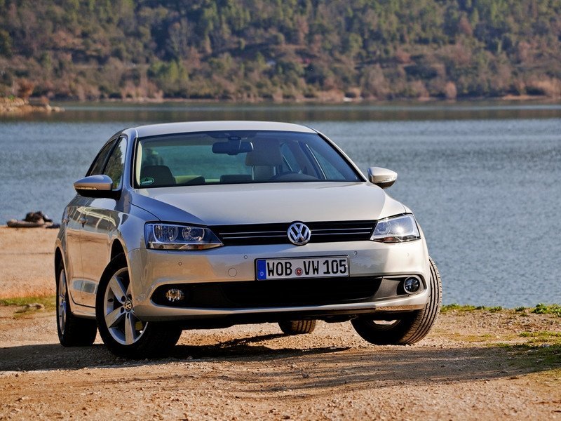 Volkswagen Jetta VI