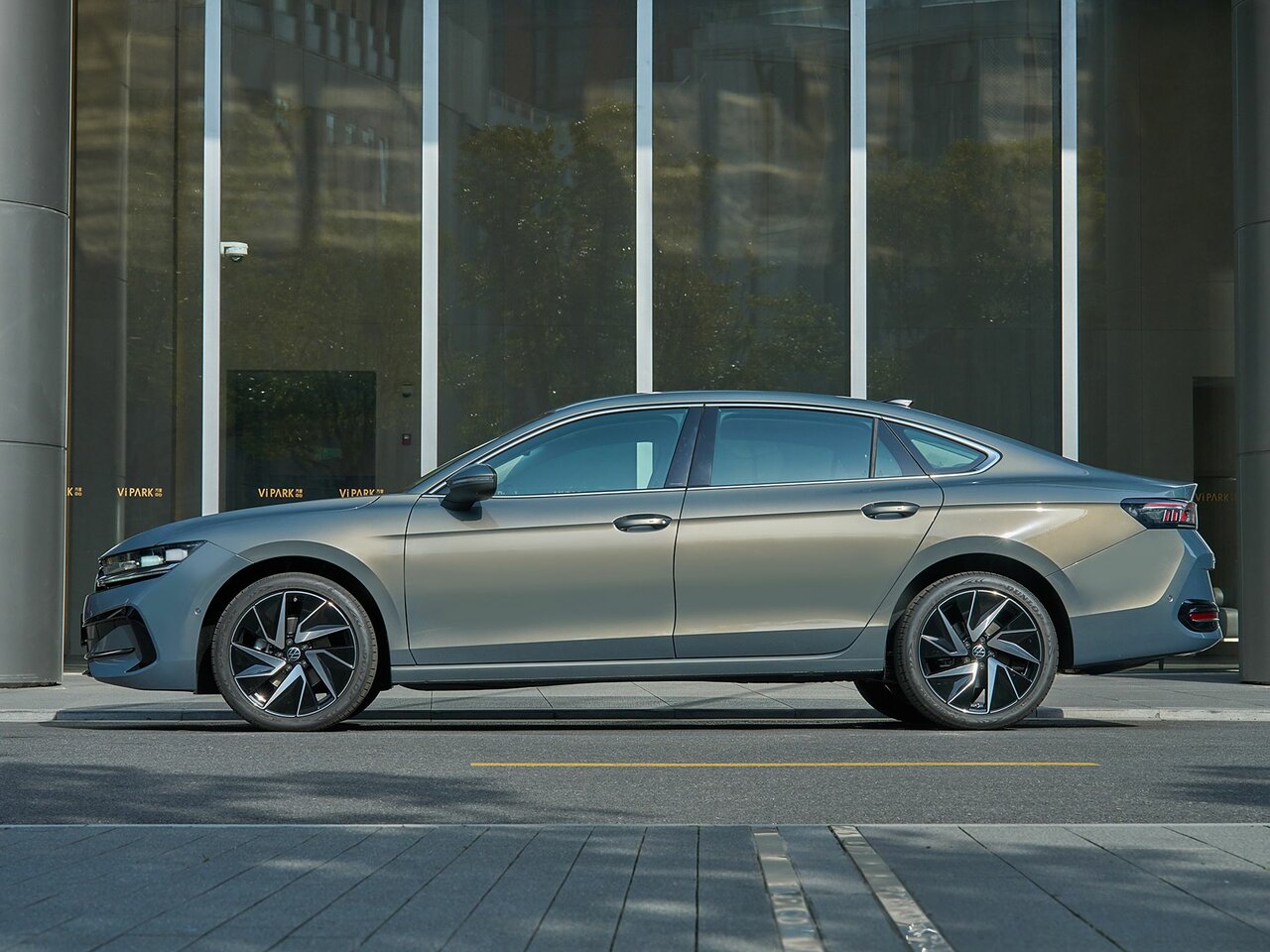 Volkswagen Magotan B9