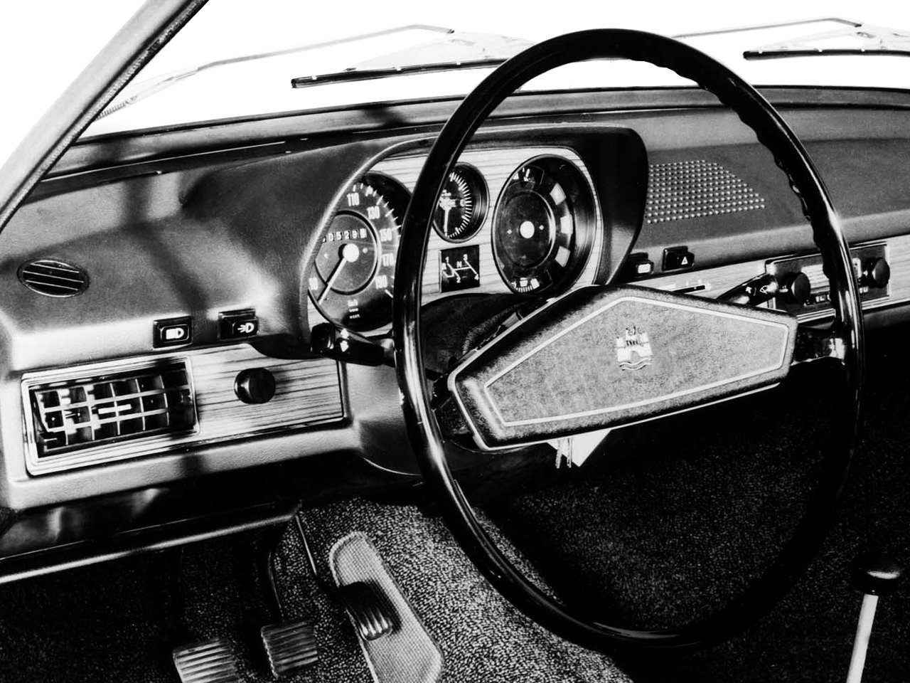 Volkswagen Passat B1