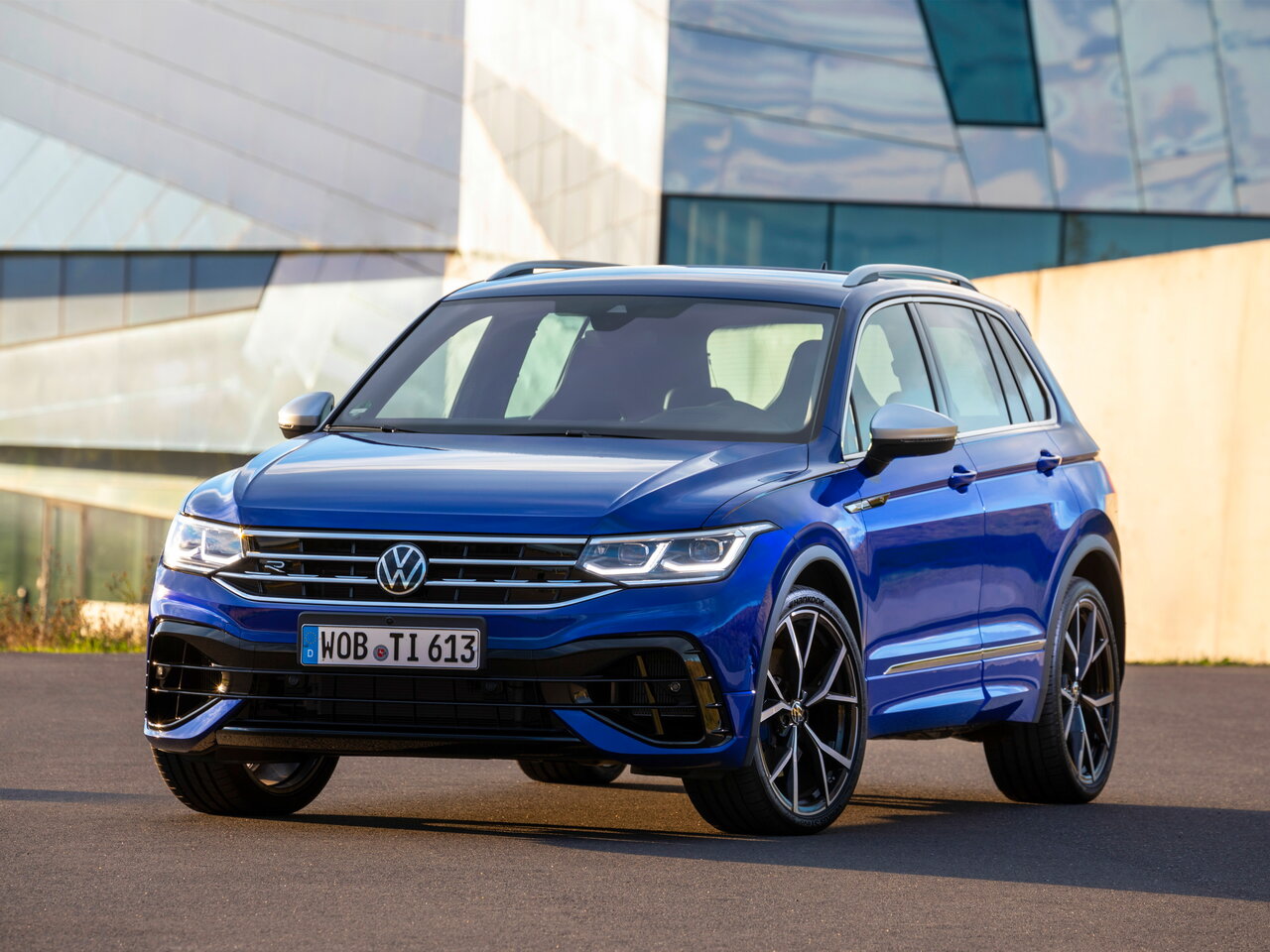 Volkswagen Tiguan R Внедорожник 5 дв.