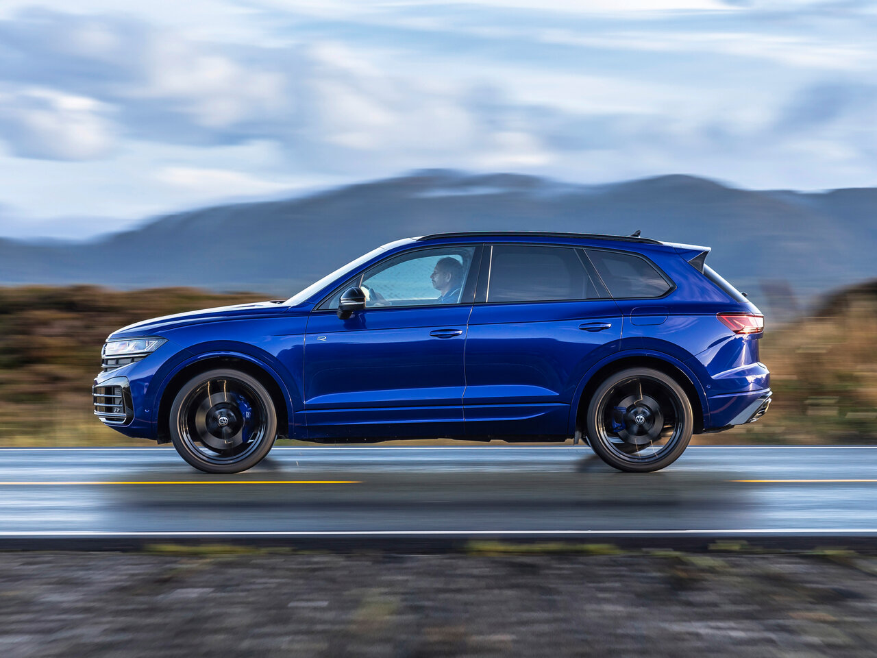 Volkswagen Touareg R III Рестайлинг