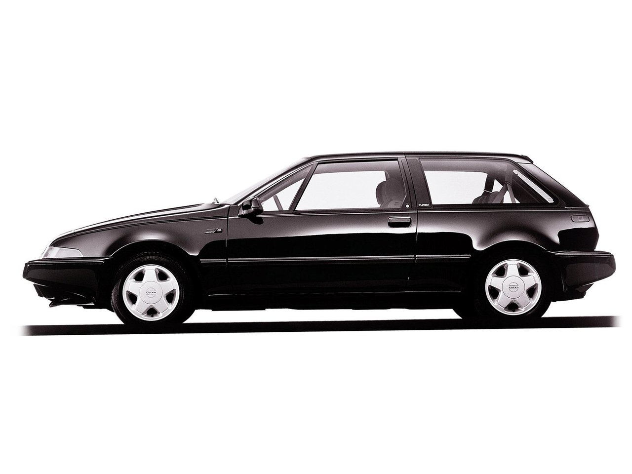 Volvo 480 Купе