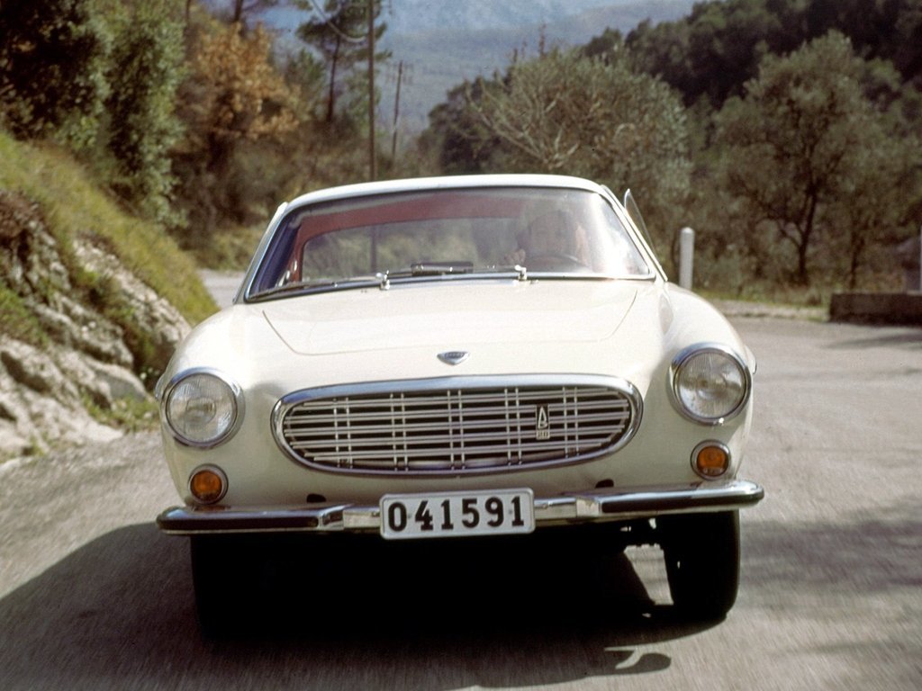 Volvo P1800 Купе