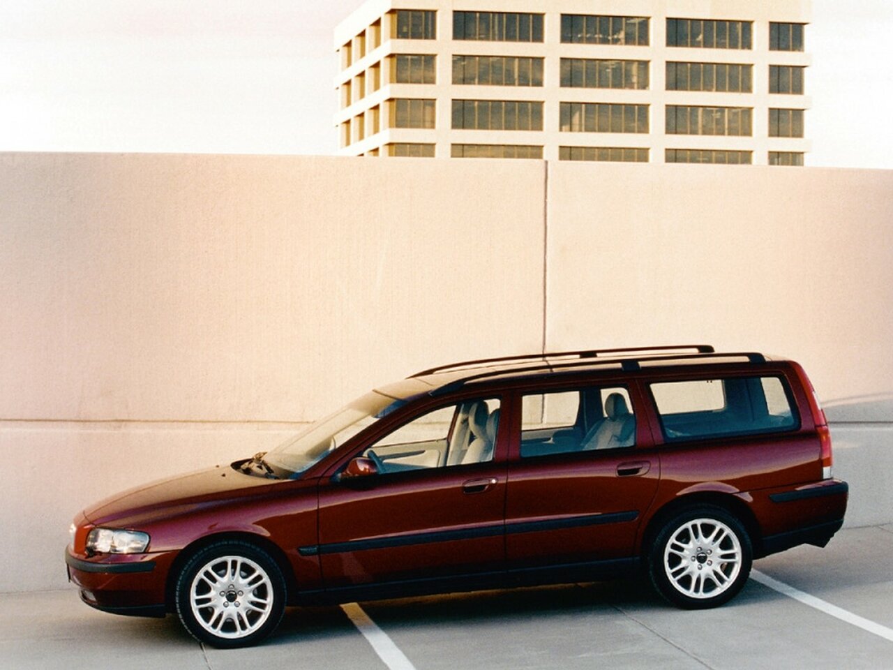 Volvo V70 II