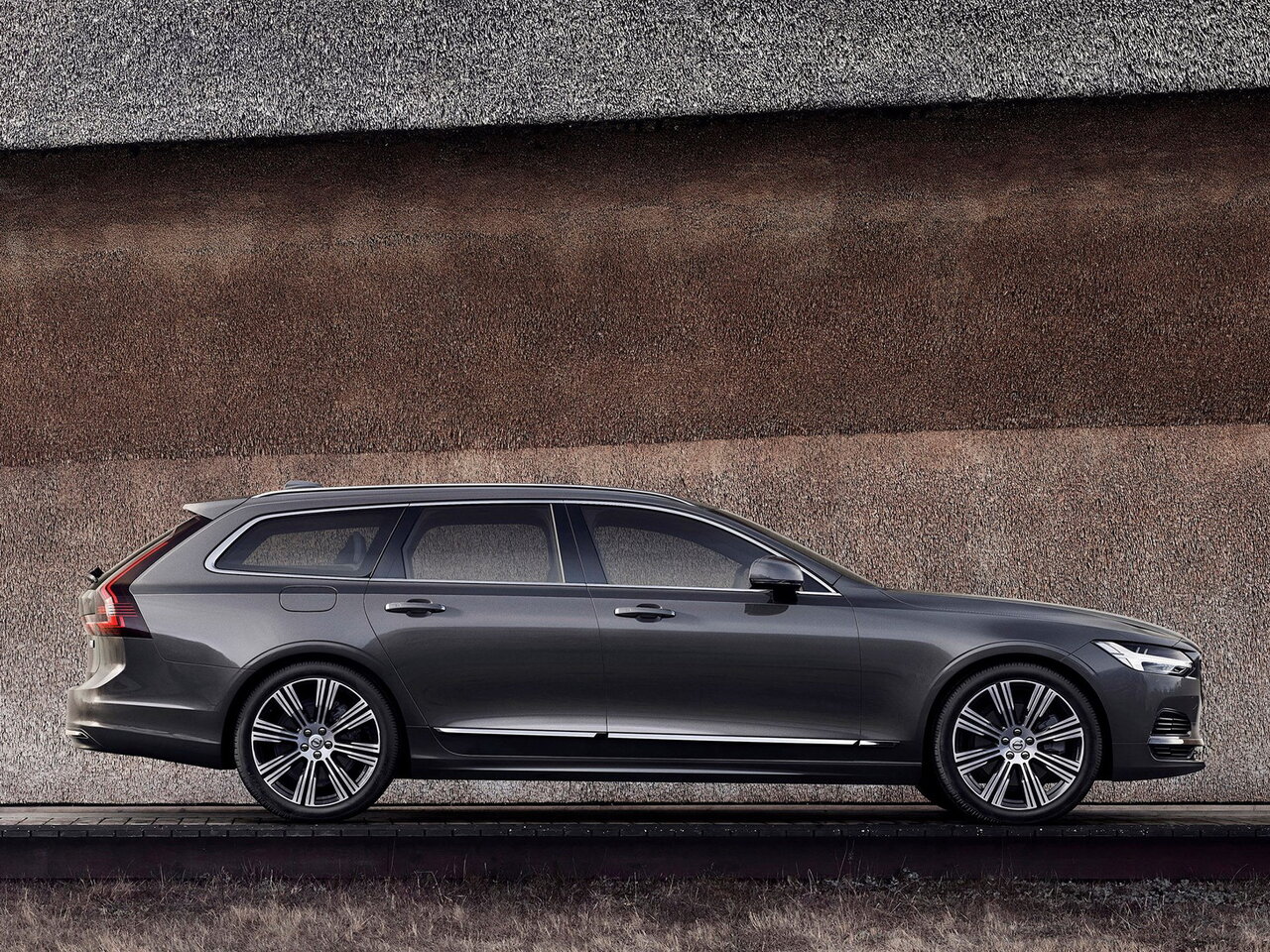 Volvo V90 II Рестайлинг