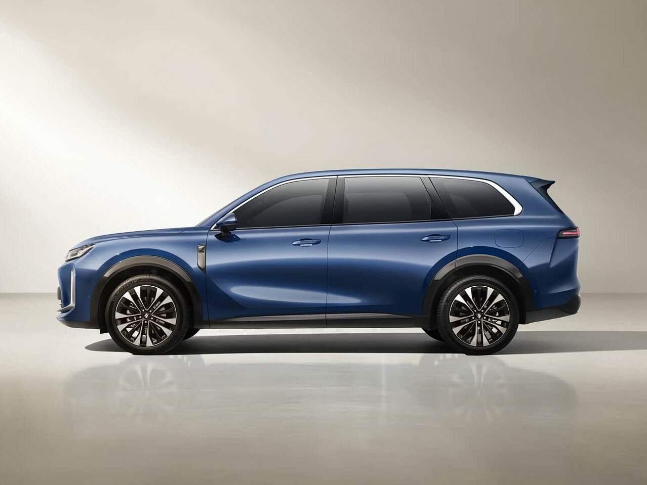 Wuling Huajing S Внедорожник 5 дв.