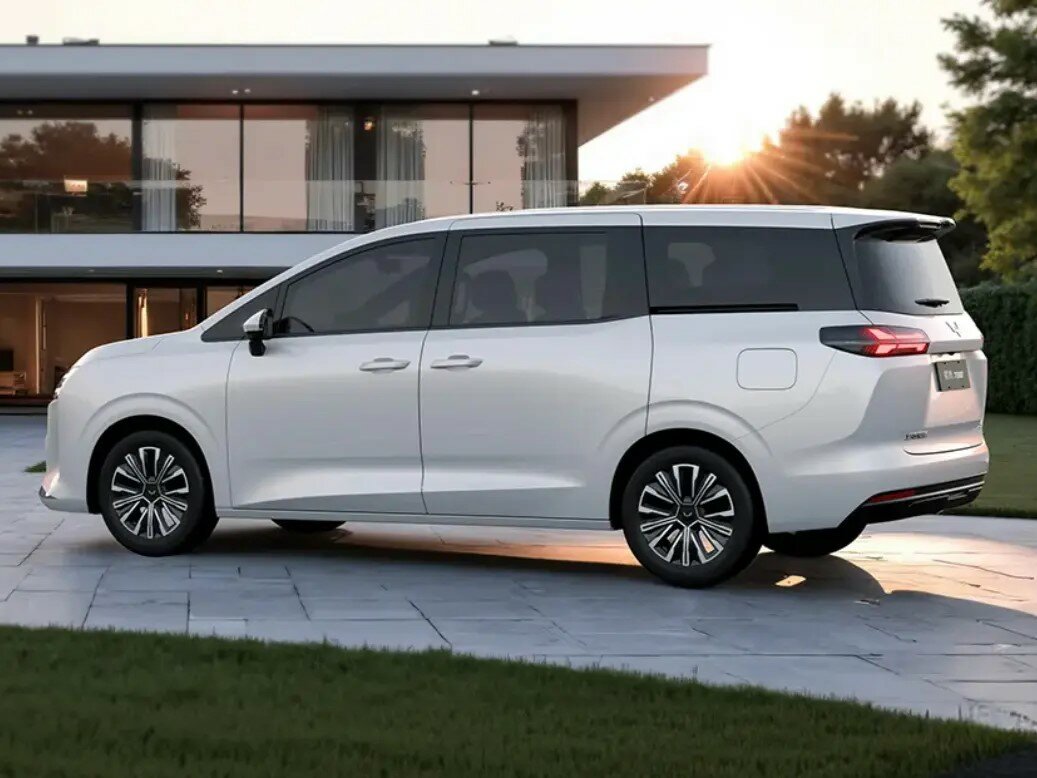 Wuling Starlight 730 Минивэн